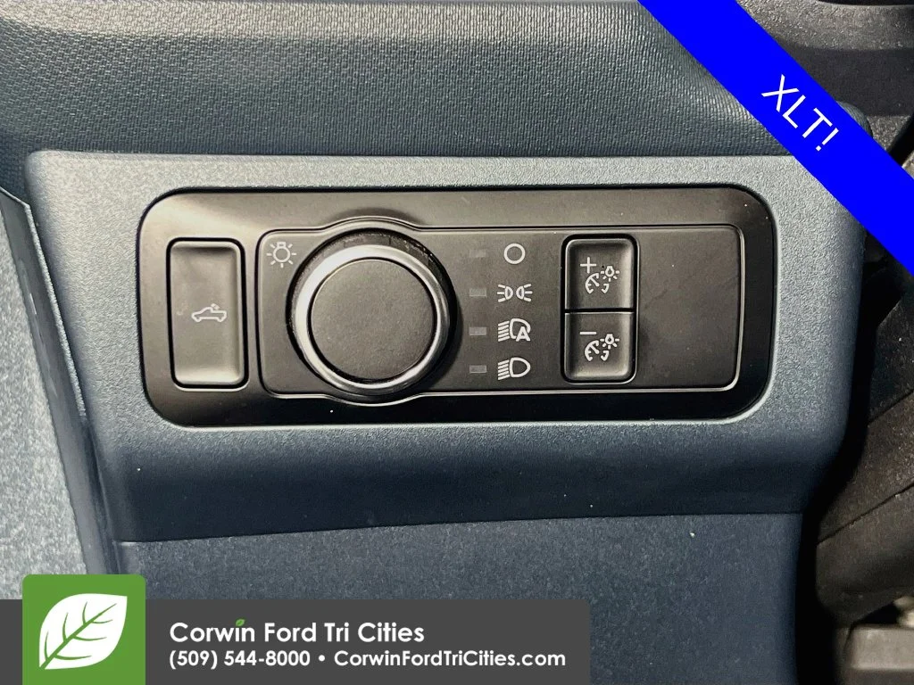 Certified Used 2025 Shadow Black Ford XLT image 17