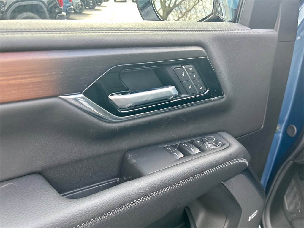 2026 GMC YUKON XL - Image 14