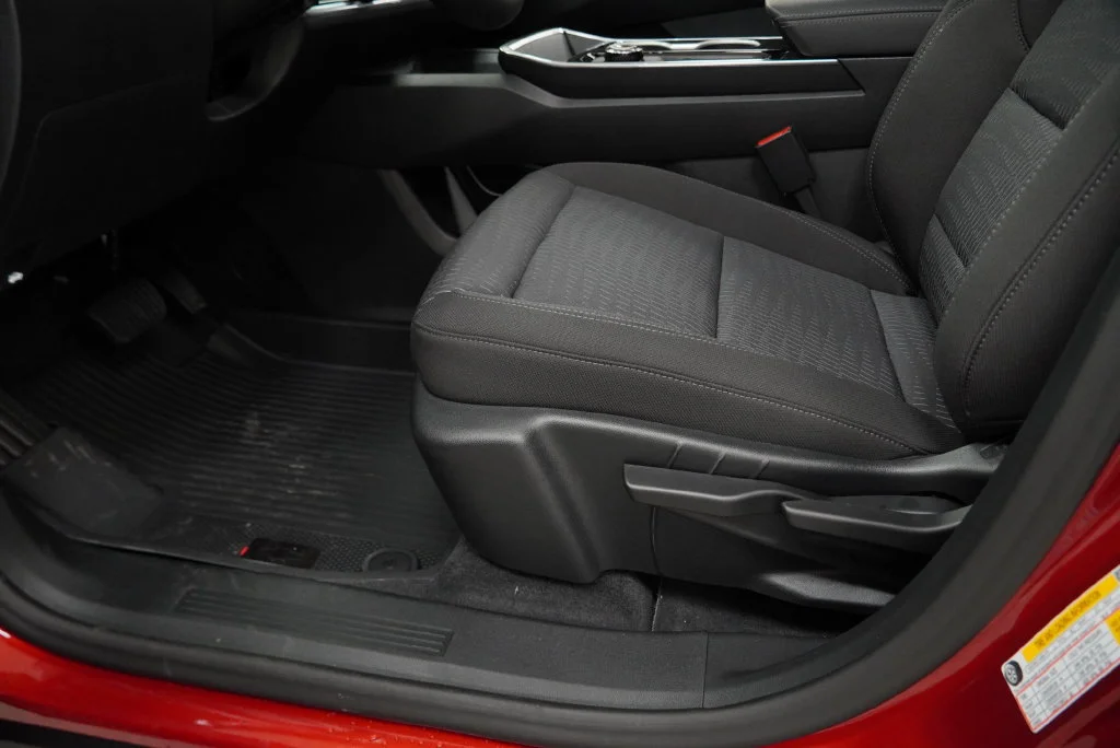 New 2027 Radiant Red Tintcoat Chevrolet LT image 30