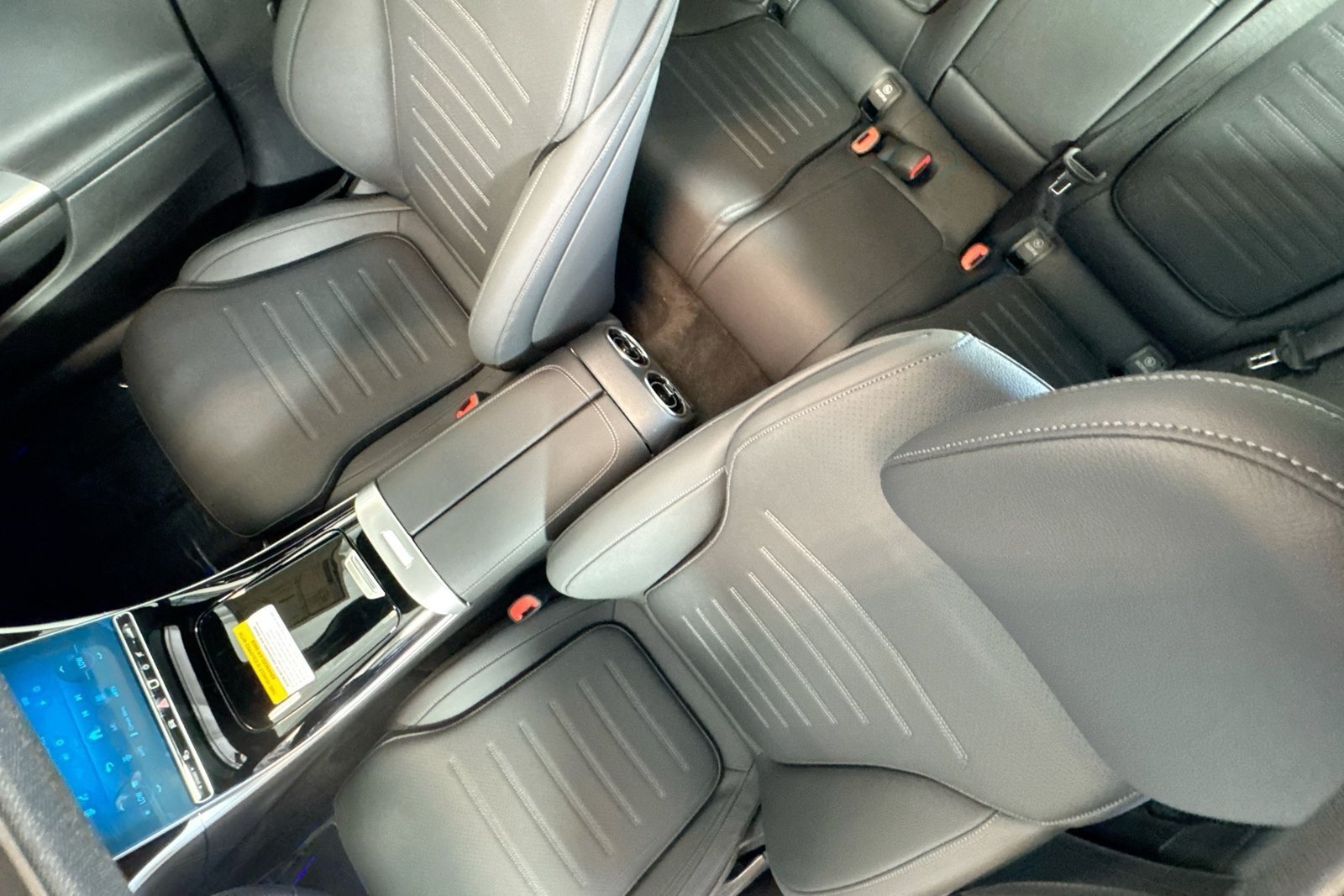 New 2026 Twilight Blue Metallic Mercedes-Benz C 300 image 19