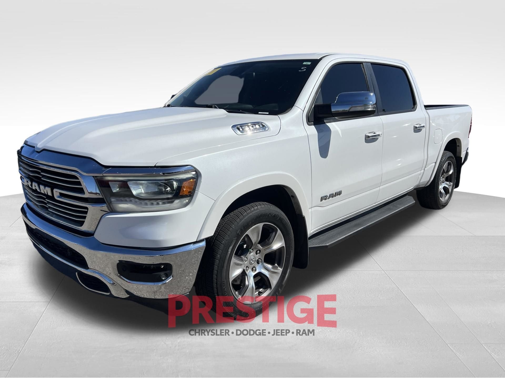 Used 2019 White Ram Laramie image 12