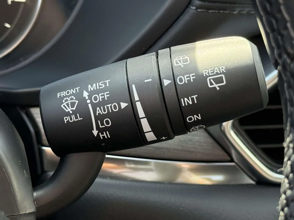 Used 2023 Jet Black Mazda 2.5 Turbo Signature image 25