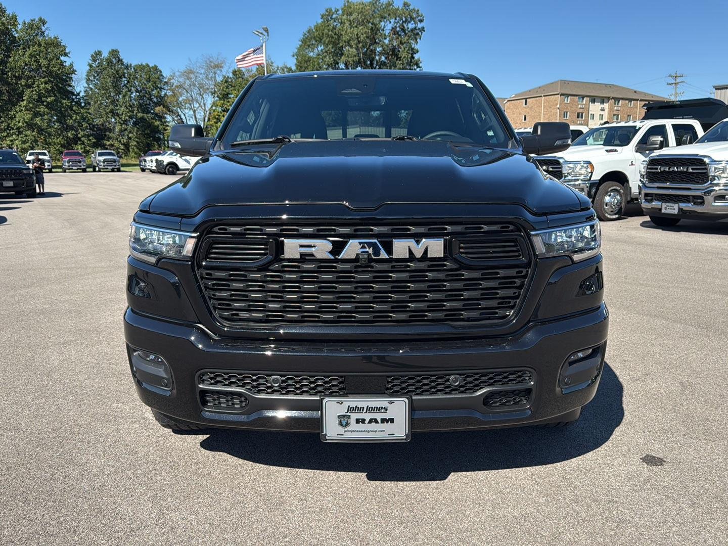 New 2026 Diamond Black Crystal Pearl-Coat Exterior Paint RAM Big Horn image 15