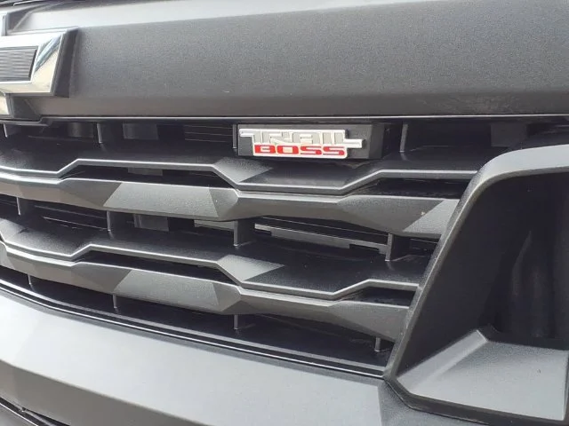 Certified Used 2025 Black Chevrolet Trail Boss image 10