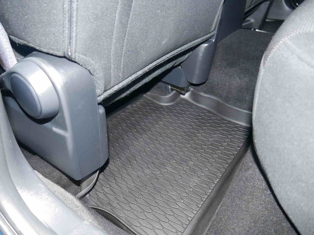 Used 2025 Blue Mazda 2.5 S image 13