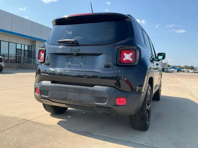Used 2016 Black Jeep Latitude image 33