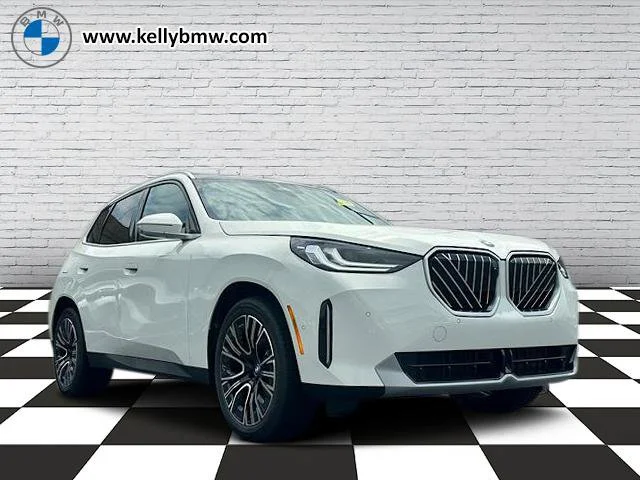 New 2026 Alpine White BMW 30 xDrive image 1