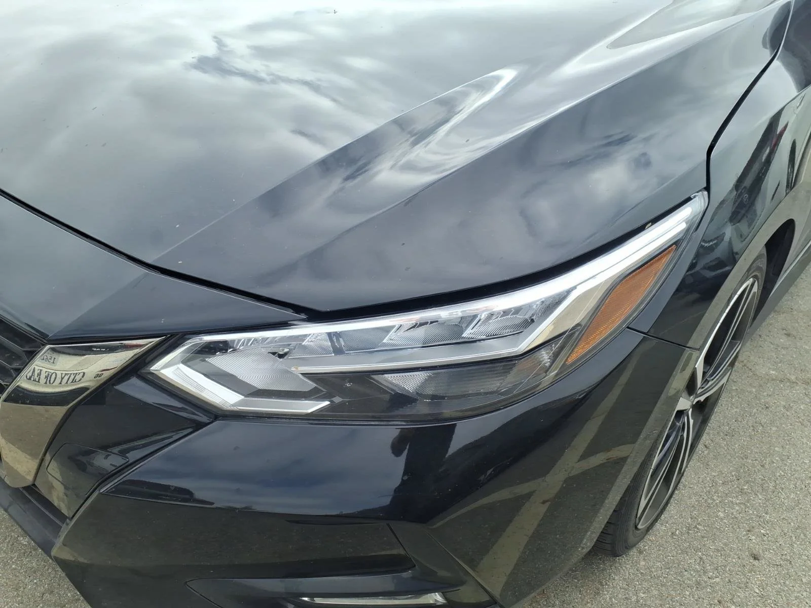 Certified Used 2023 Super Black Nissan SR image 10