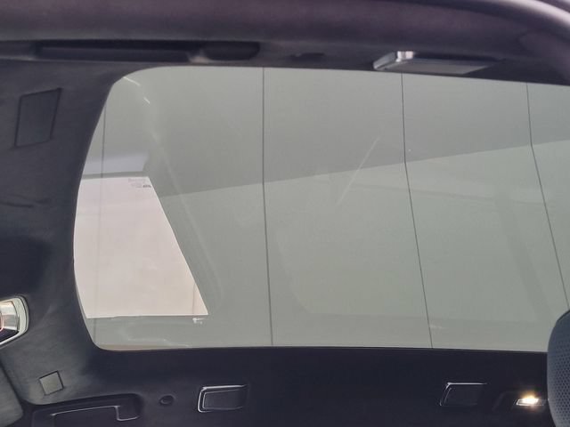 2025 Cadillac Escalade IQ Sport 2 - Photo 14
