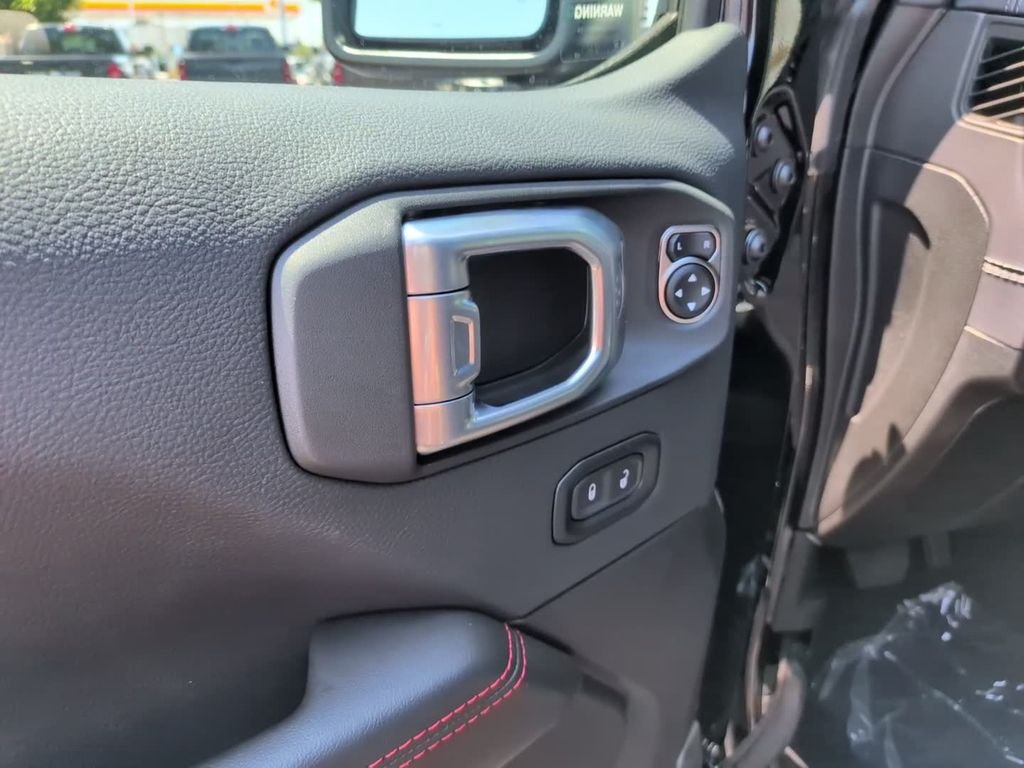 New 2026 Black Clearcoat Jeep Rubicon image 15