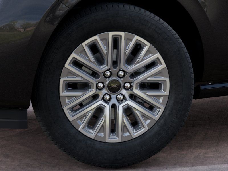 New 2027 Gray Ford Platinum image 19