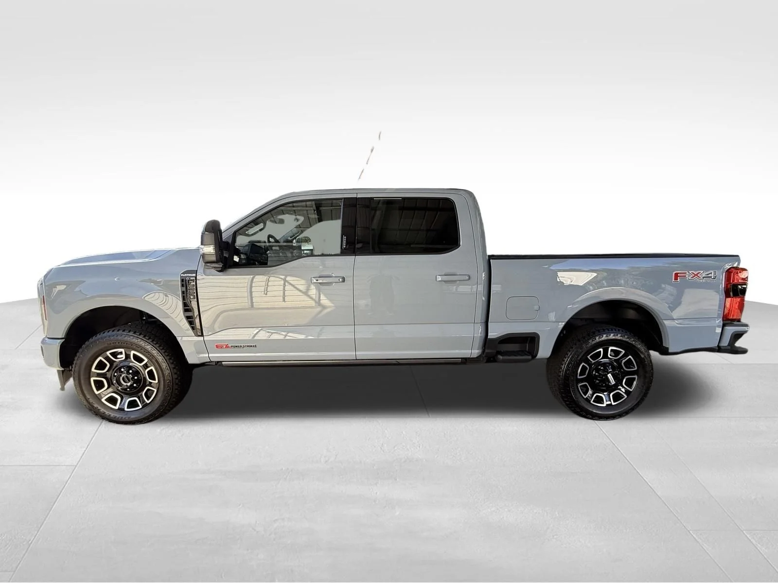 Used 2026 Gray Ford Platinum image 9
