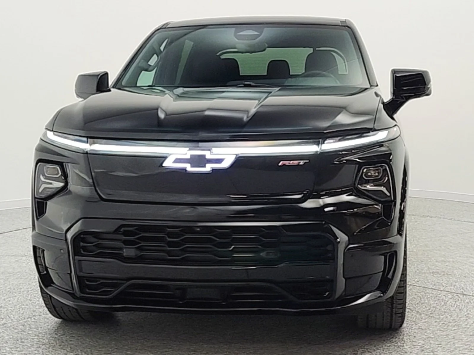 Used 2024 Chevrolet Silverado EV RST with VIN 1GC40ZEL4RU301532 for sale in Costa Mesa, CA