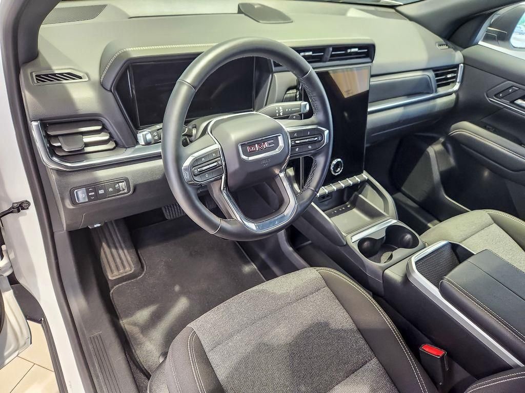 Used 2026 Summit White GMC Elevation image 8