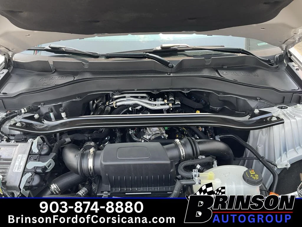 Used 2025 Iconic Silver Metallic Ford Platinum image 15