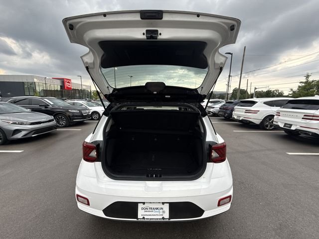 Used 2023 White Hyundai Limited image 22