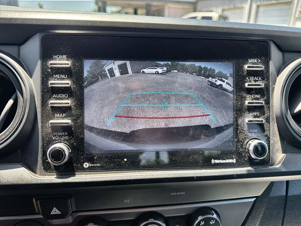 Used 2021 White Toyota SR image 17