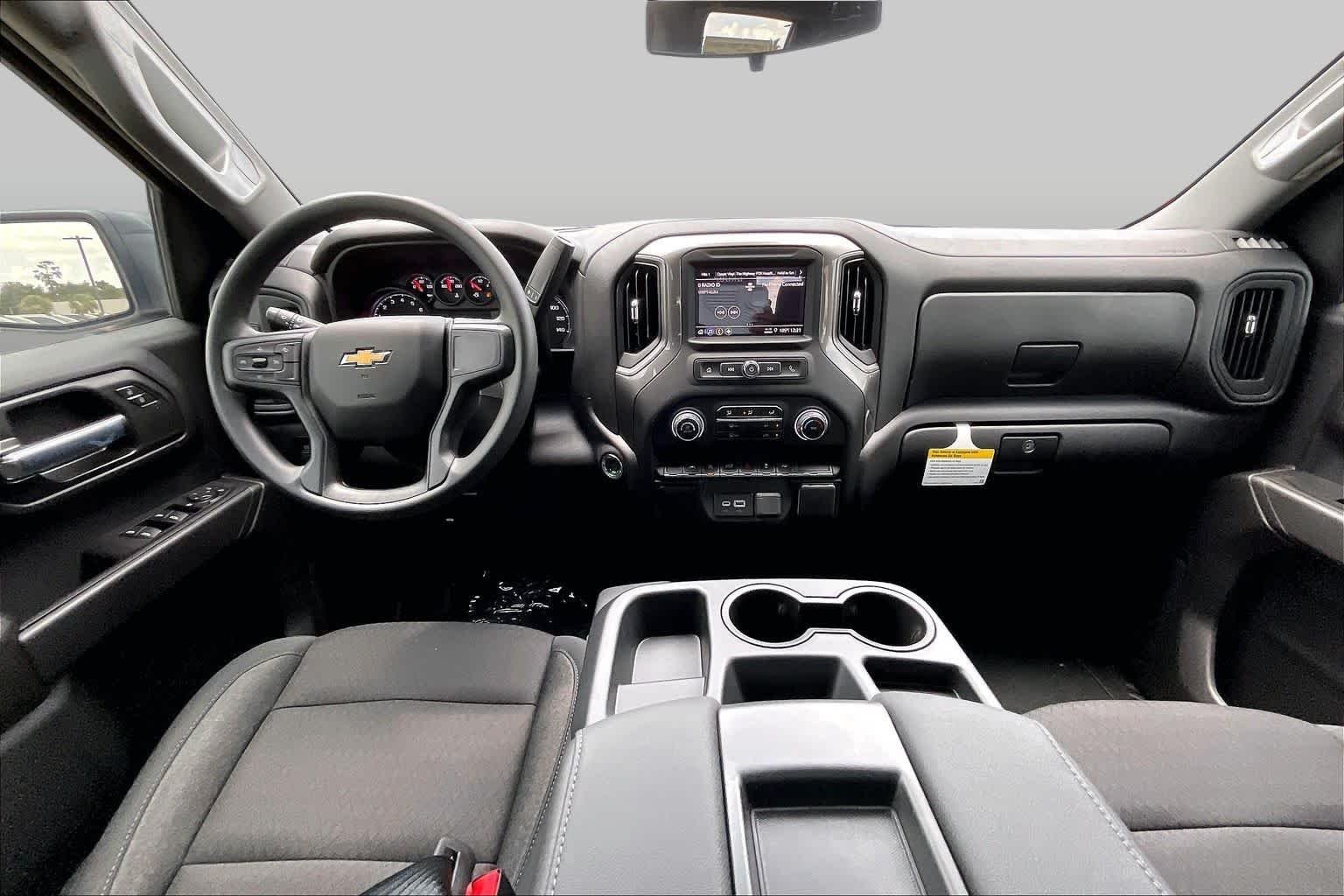 2026 Chevrolet Silverado 1500 Custom - Photo 6
