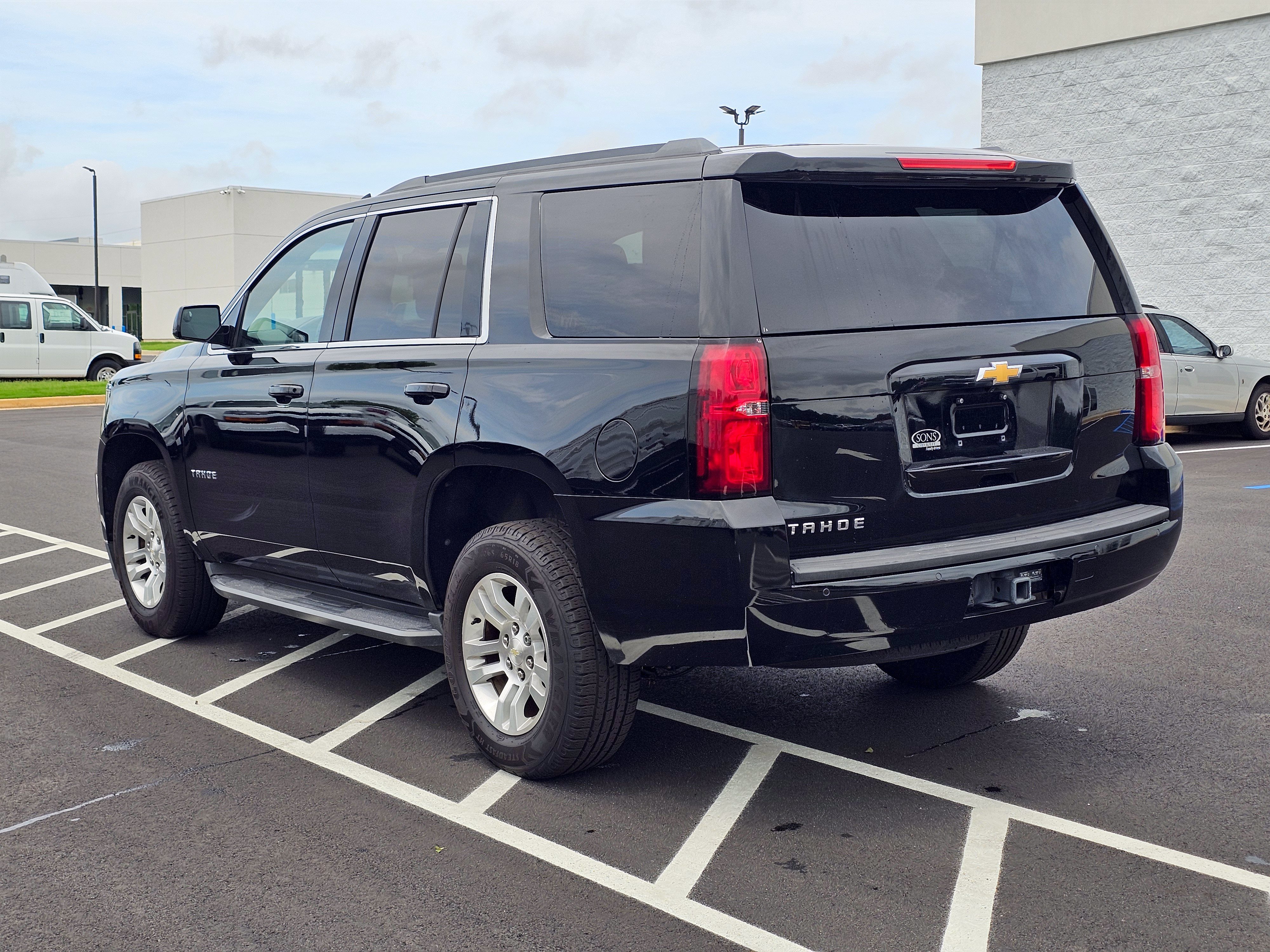 Used 2017 BLACK Chevrolet LS image 14