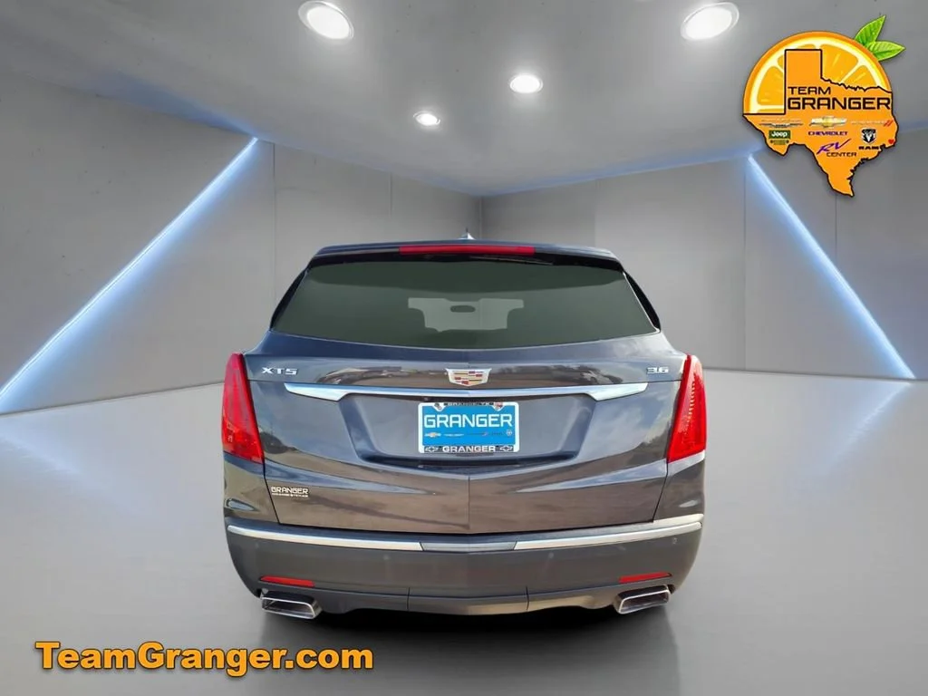 2018 Cadillac XT5 Base - Photo 8