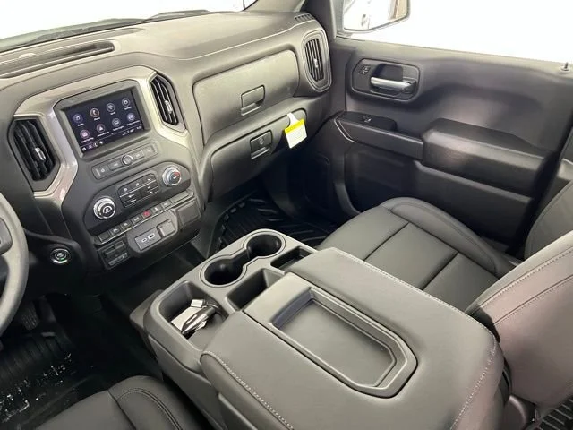 New 2026 Summit White GMC Pro image 26