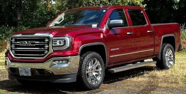 Used 2017 Crimson Red Tintcoat GMC SLT image 4