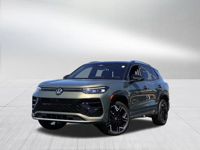 2026 Volkswagen Tiguan 2.0T SEL R-Line
