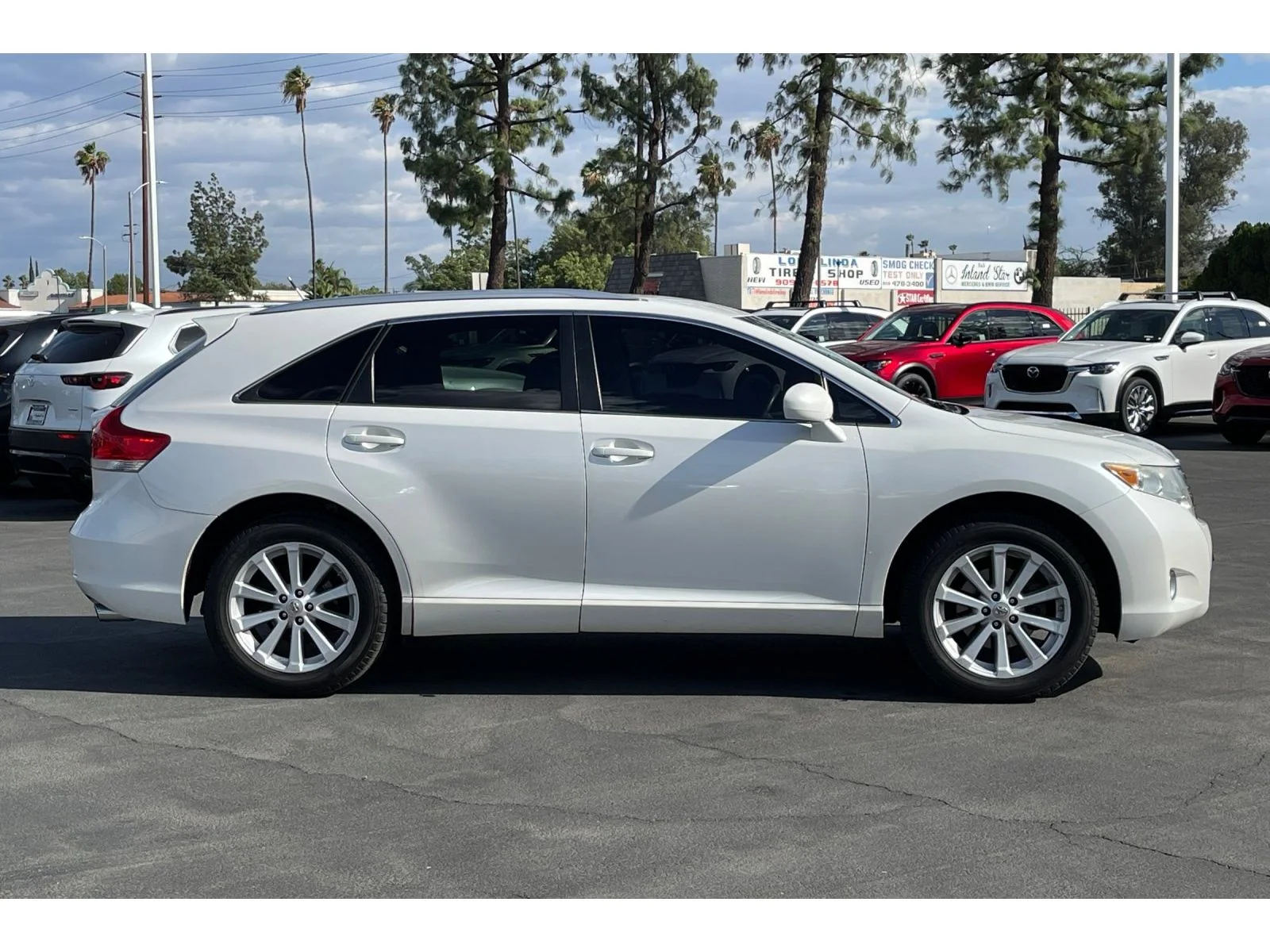 Used 2011 Blizzard Pearl Toyota Base image 8