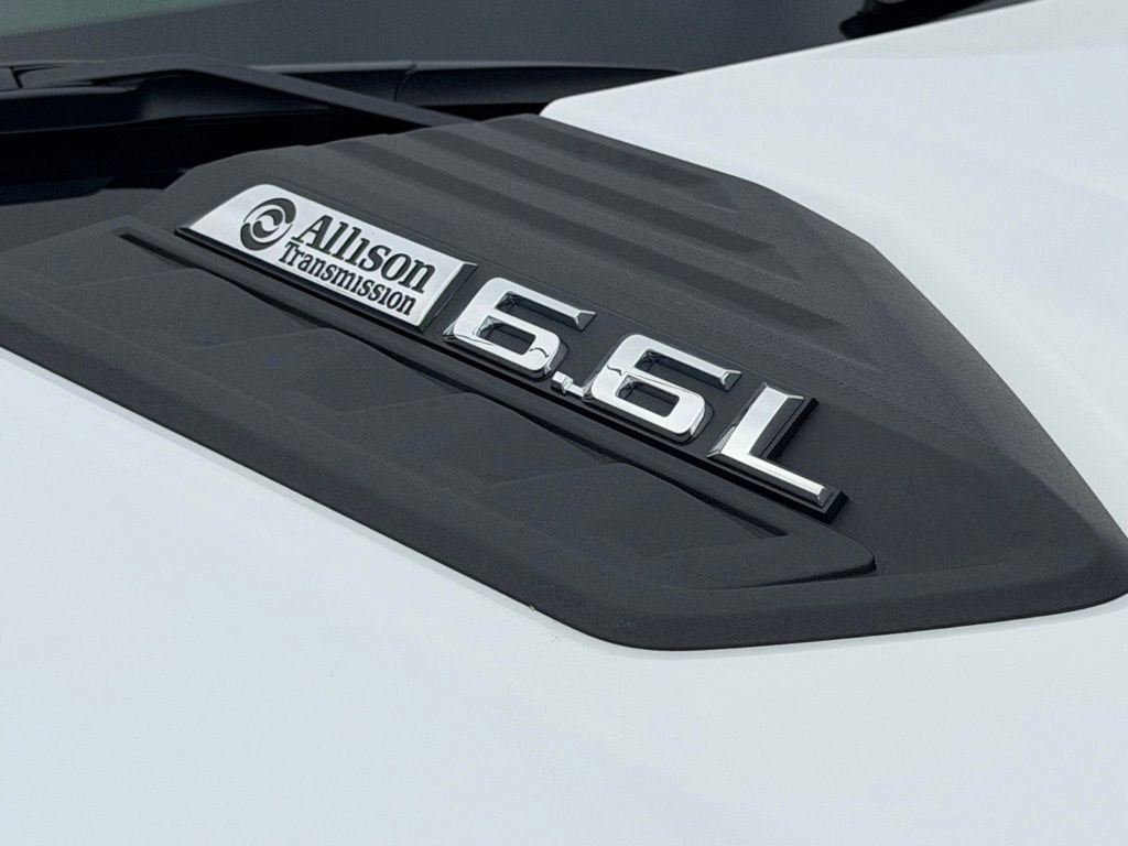2026 Chevrolet Silverado 2500 HD Custom - Photo 4