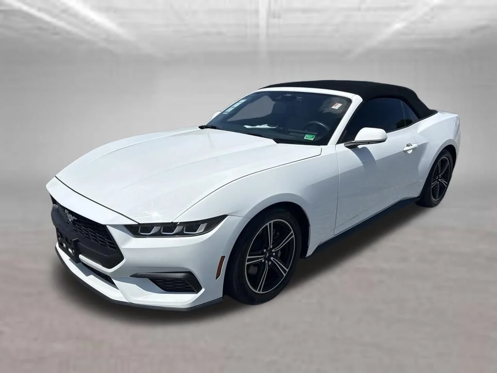 Used 2024 White Ford EcoBoost image 9