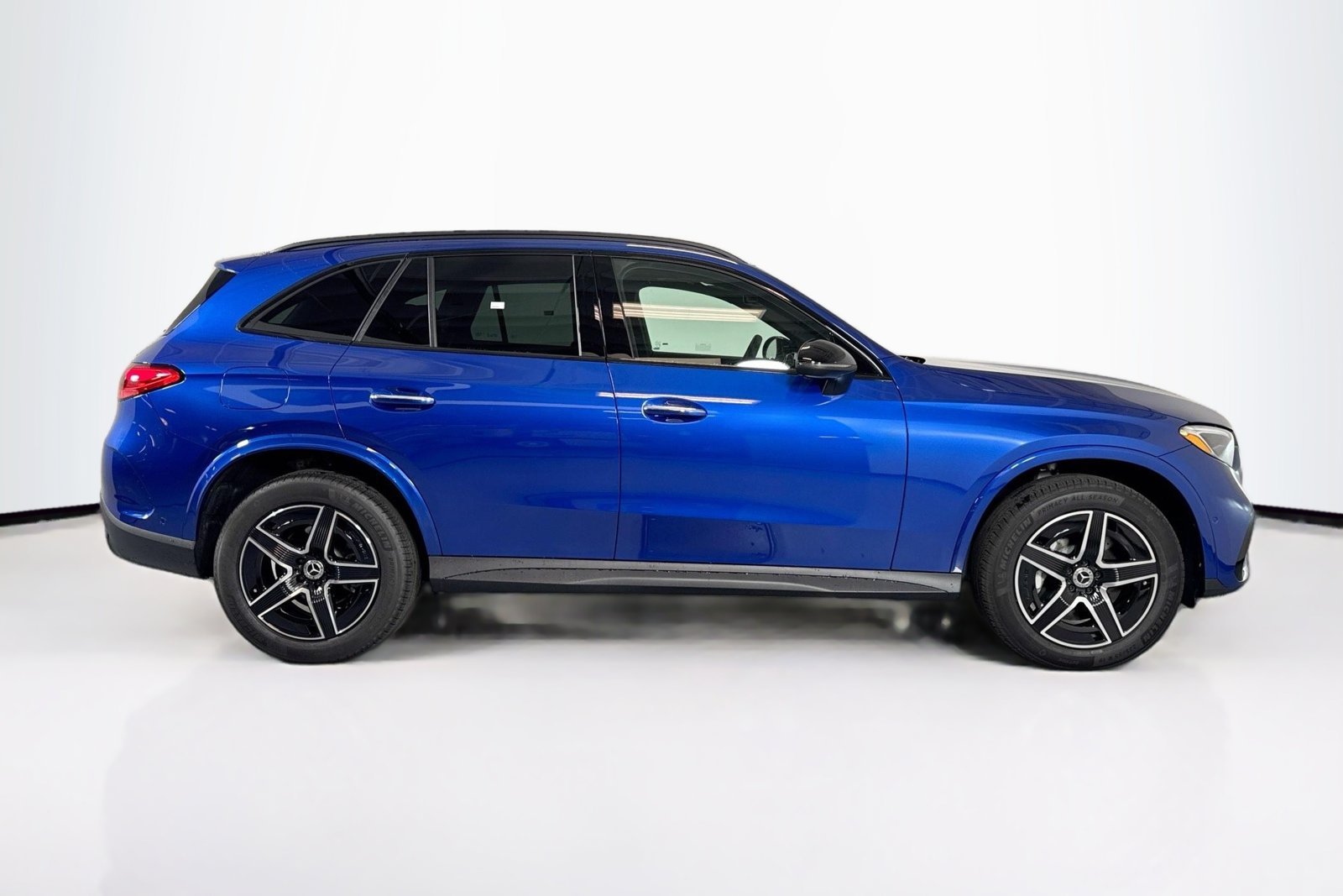 New 2026 Starling Blue Metallic Mercedes-Benz GLC 300 image 26
