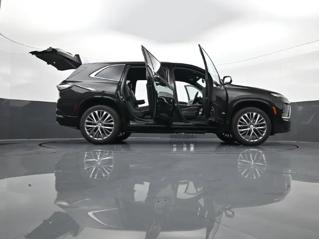 Used 2026 Black Buick Avenir image 34