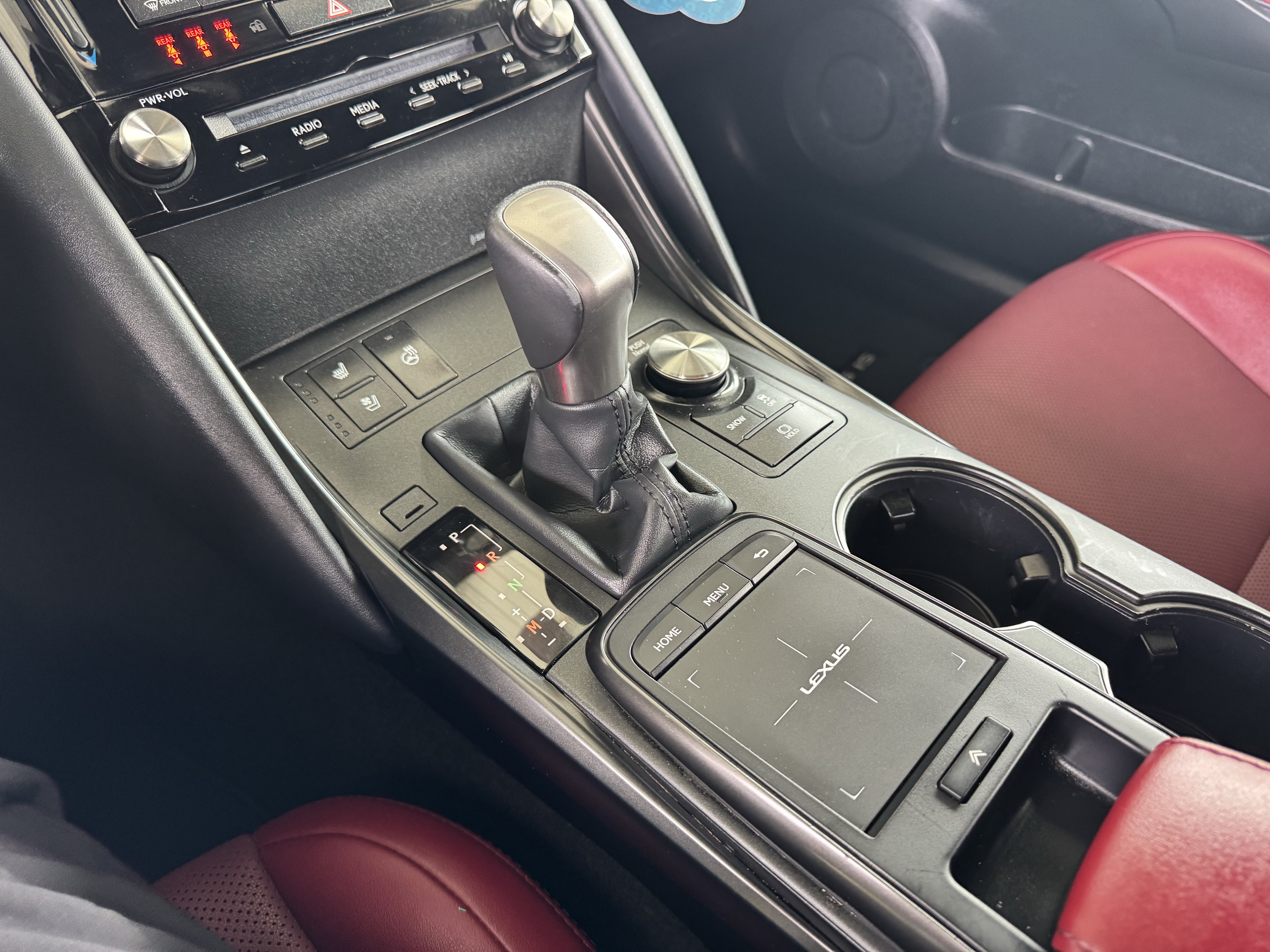 2023 Lexus IS 300 - Photo 29