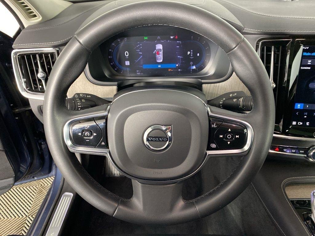 Used 2023 Denim Blue Metallic Volvo Ultimate image 8