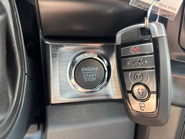New 2026 Glacier Gray Metallic Tri-Coat Ford F-350® Lariat® image 57