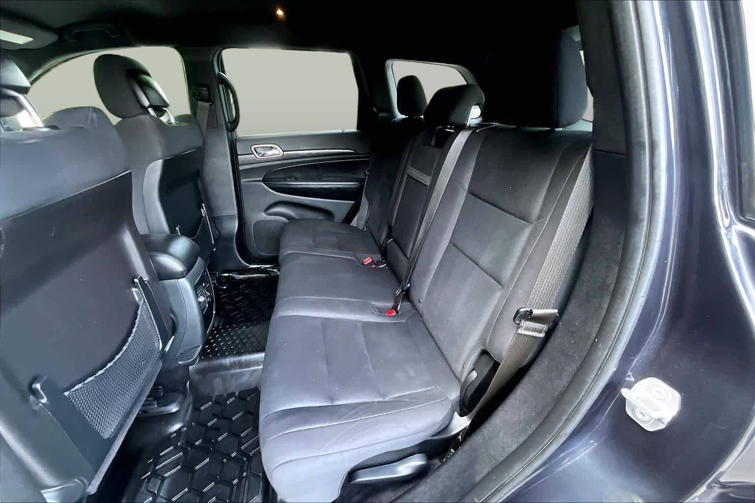 Used 2016 Maximum Steel Metallic Clearcoat Jeep Laredo image 19