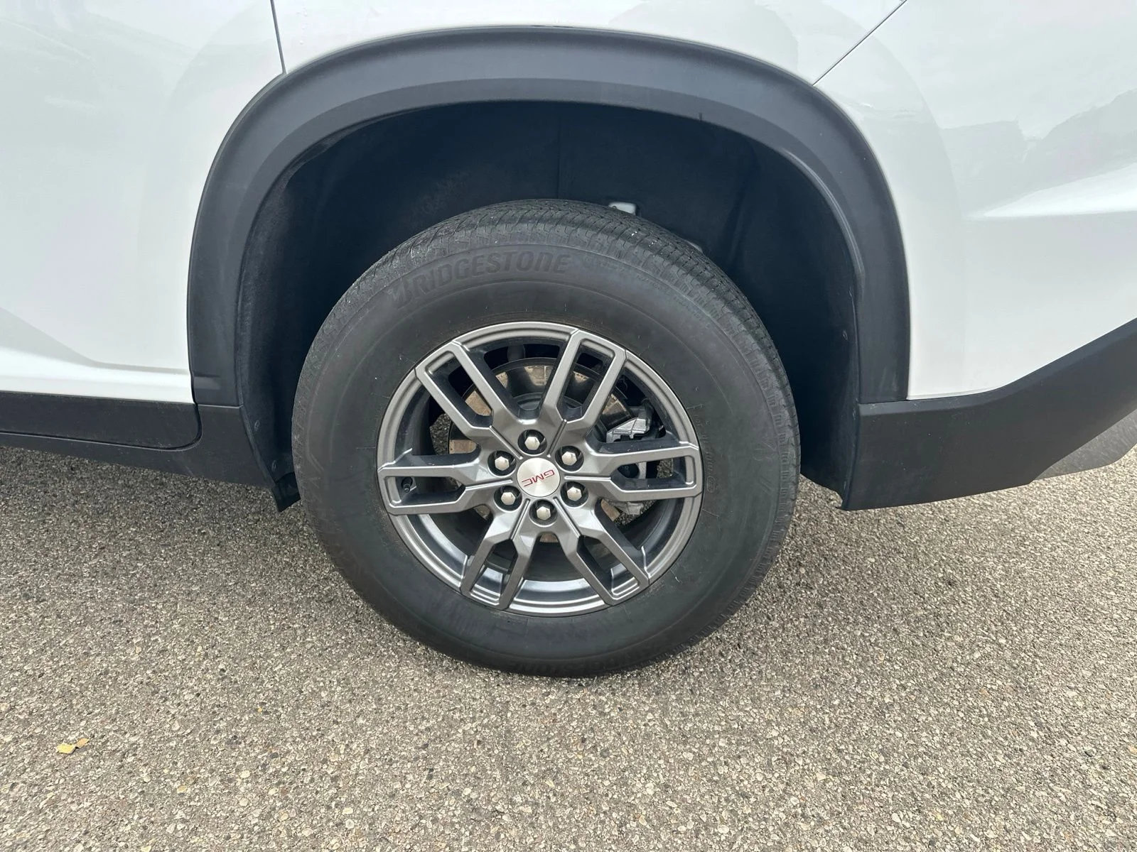 2025 GMC Acadia Elevation - Photo 9