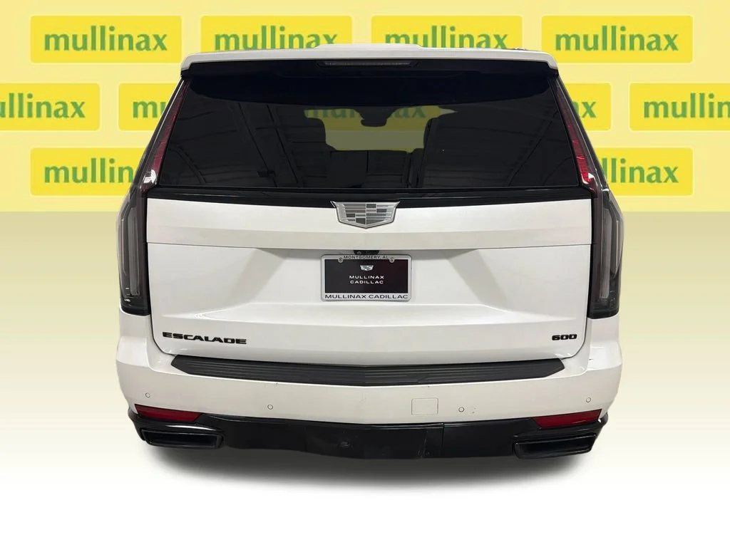2023 Cadillac Escalade Sport - Photo 17