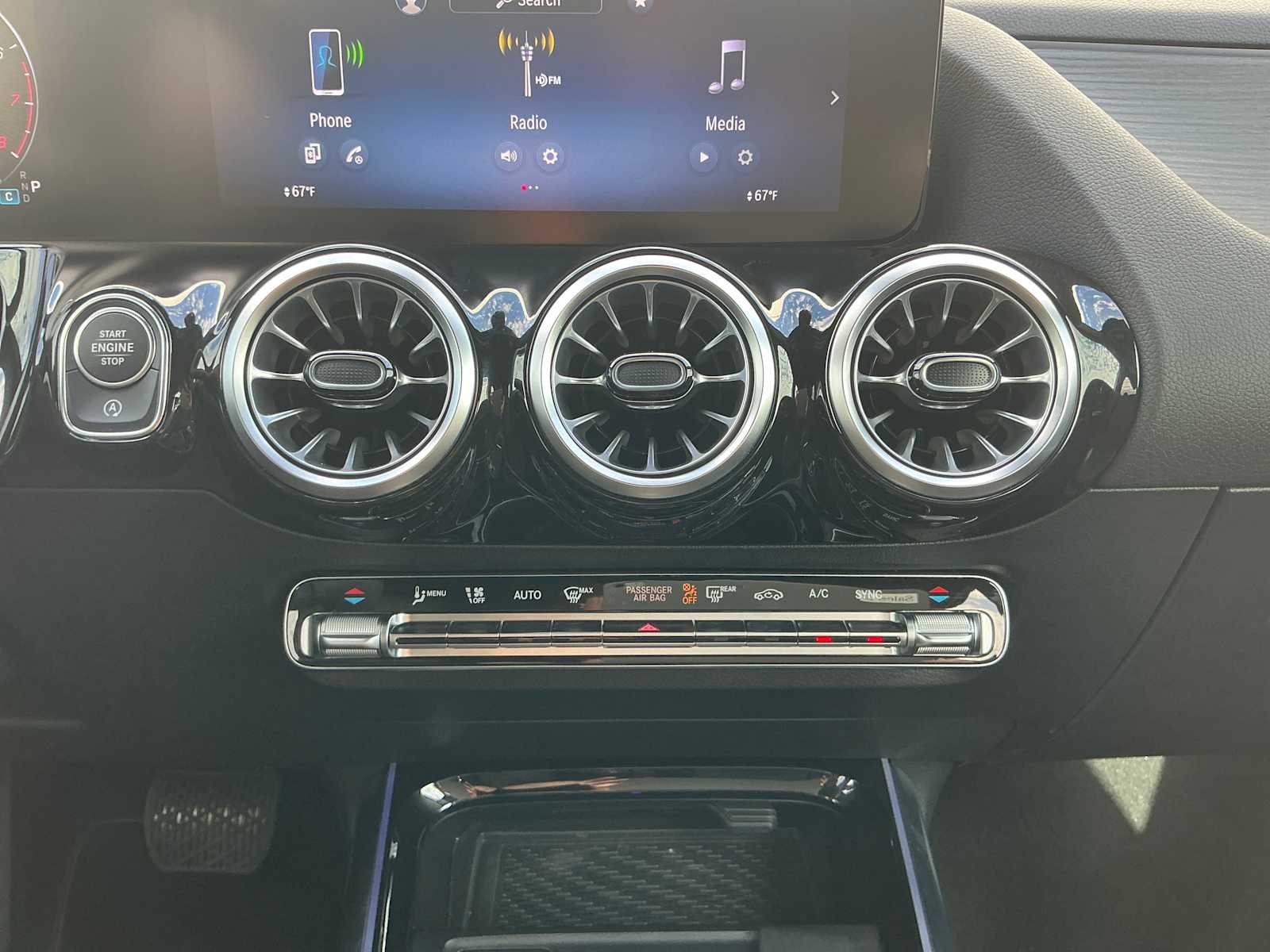 Certified Used 2026 Polar White Mercedes-Benz GLA 250 image 19
