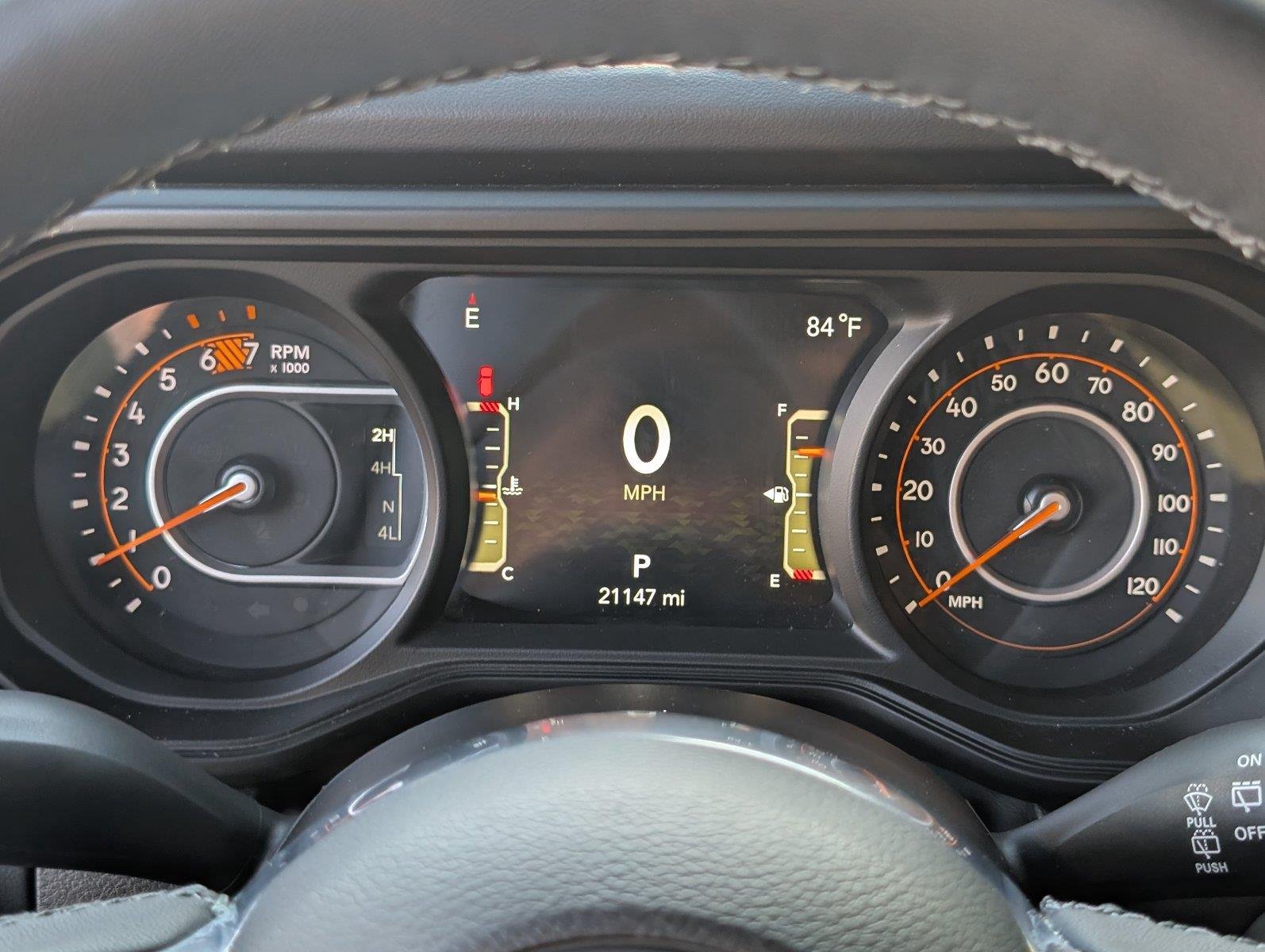 Used 2026 Anvil Clearcoat Jeep Sahara image 27