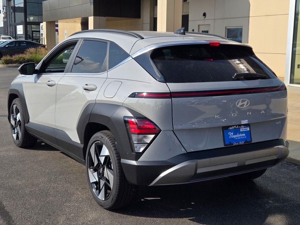 Used 2026 Cyber Gray Metallic Hyundai Limited image 14