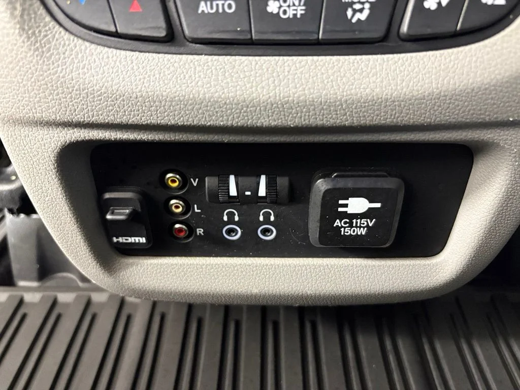 Used 2016  Honda EX-L image 34