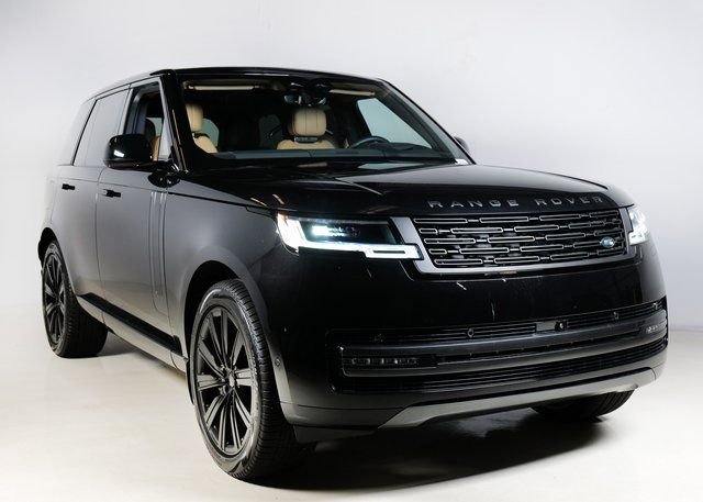 New 2026 Santorini Black Land Rover SE image 10