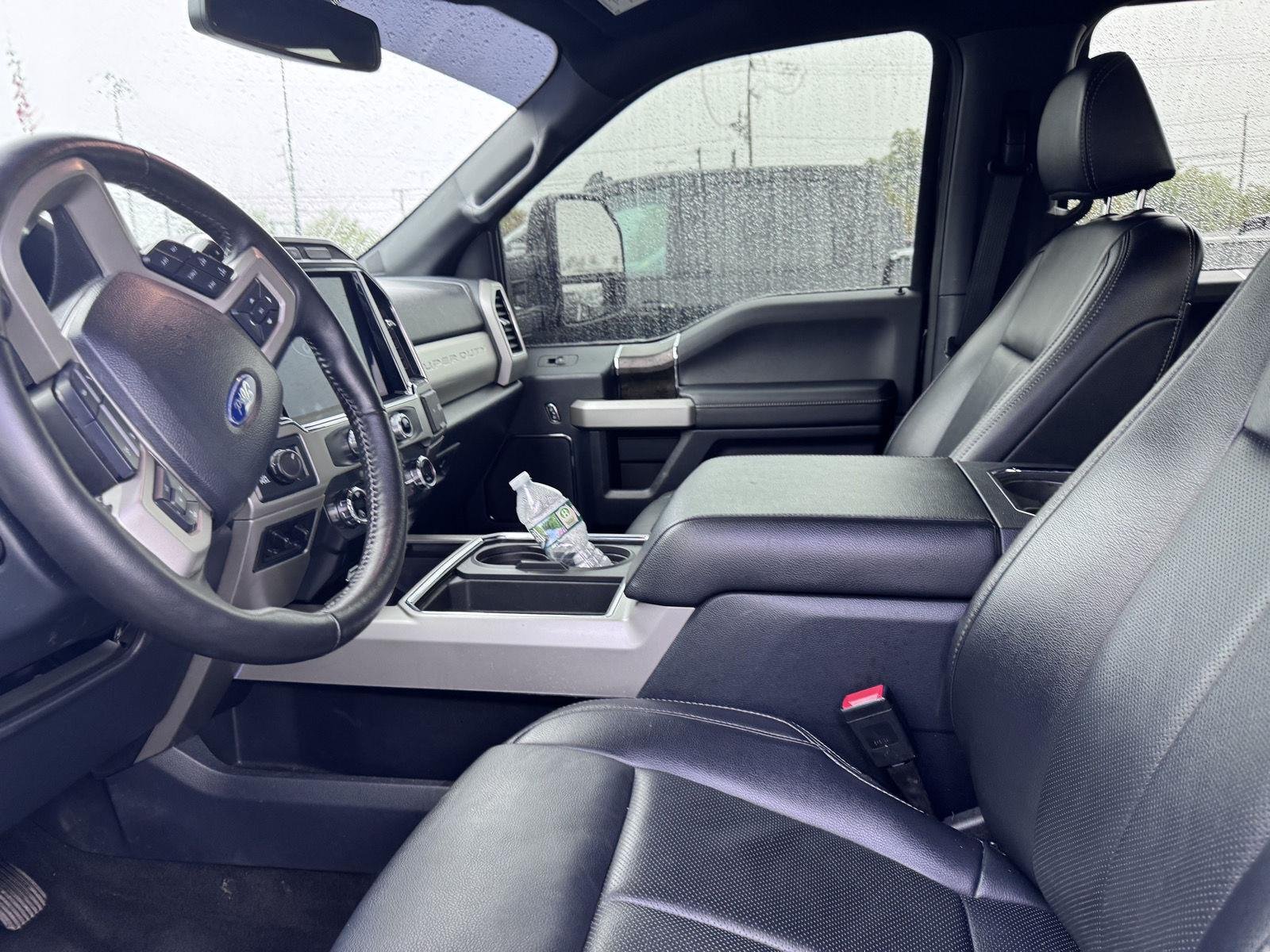 Used 2022 Agate Black Ford Lariat image 8