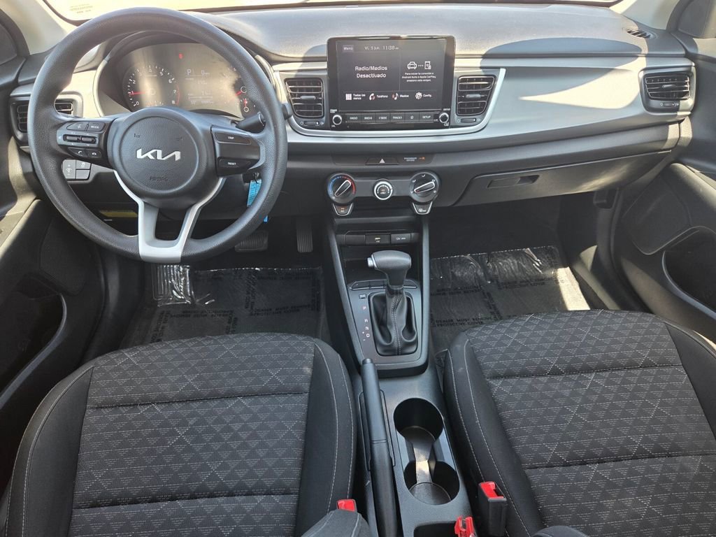 Used 2023 White Kia LX image 9