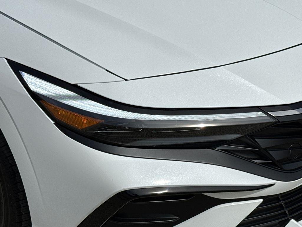 New 2026 White Hyundai Limited image 4
