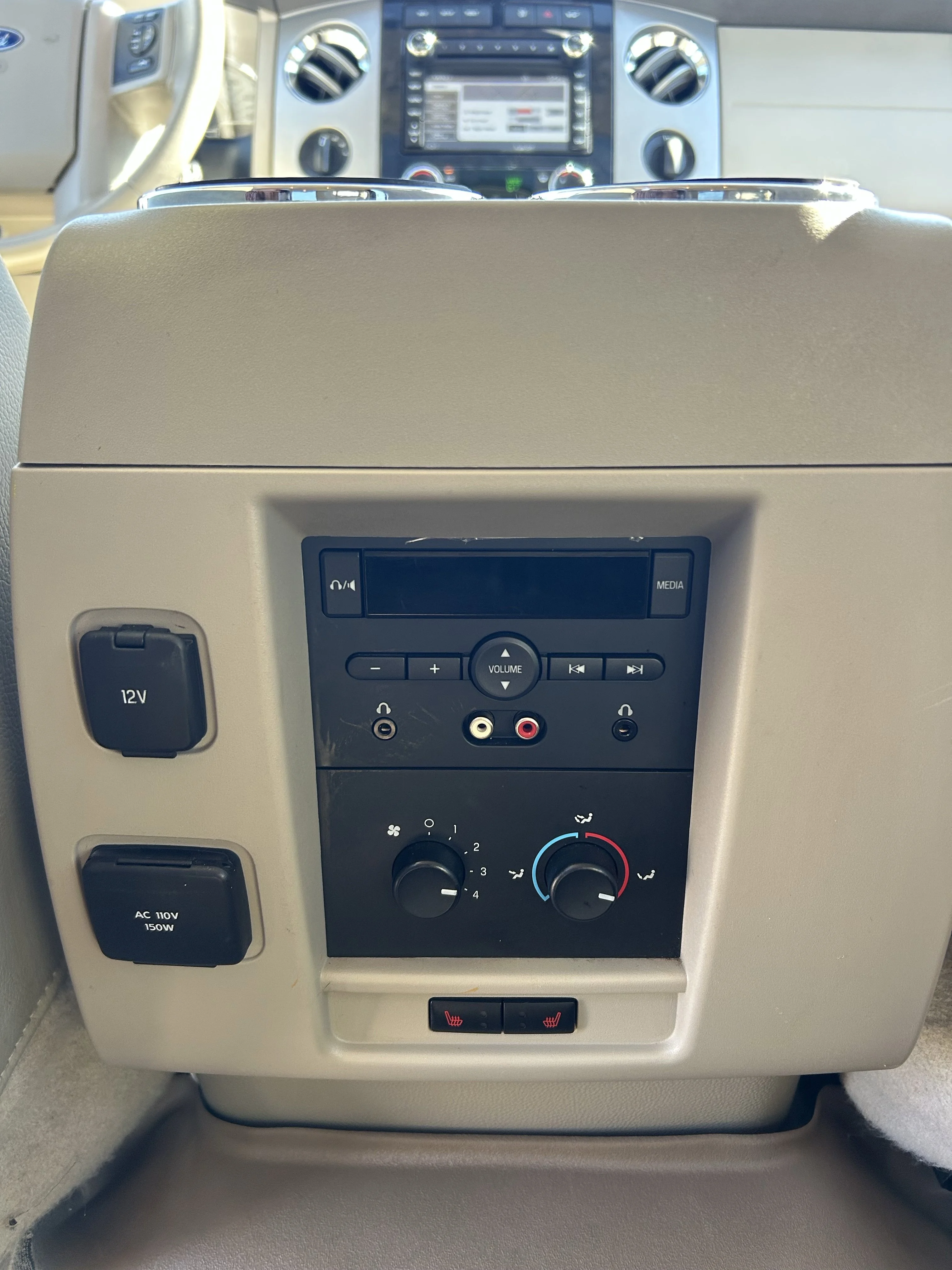 Used 2013 Red Ford Limited image 17