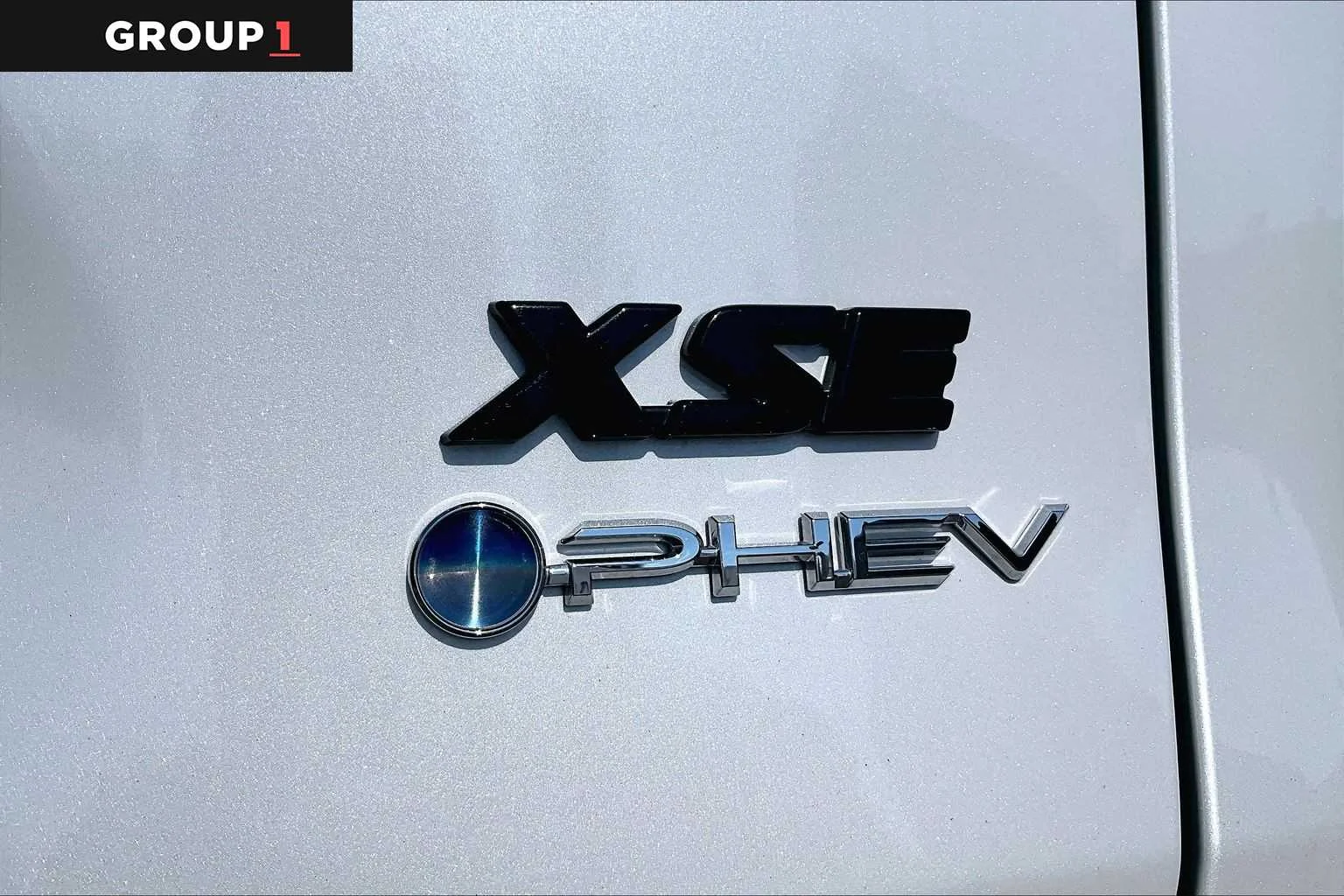 Certified Used 2025 Wind Chill Pearl/Midnight Black Metallic Toyota XSE image 10