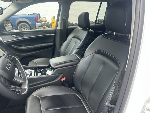2023 Jeep Grand Cherokee Limited - Photo 16