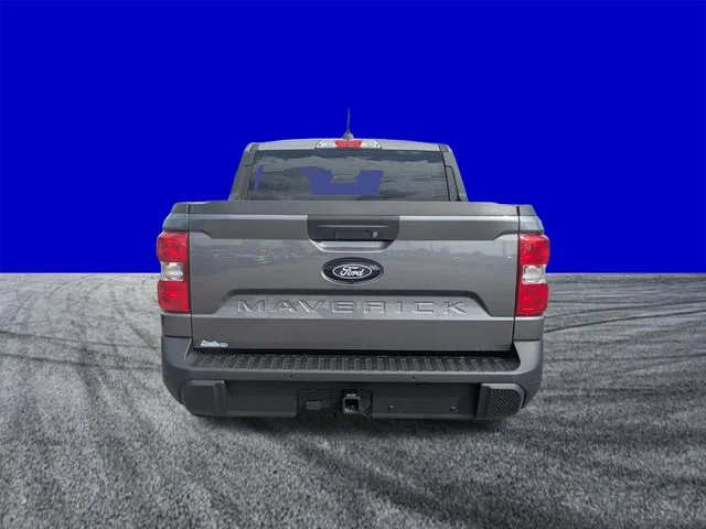 New 2026 Carbonized Gray Metallic Ford XLT image 5